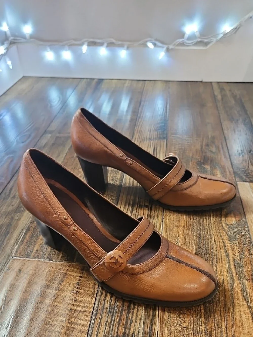 AEROSOLES Brown Leather Mary Jane Block Heel Pumps